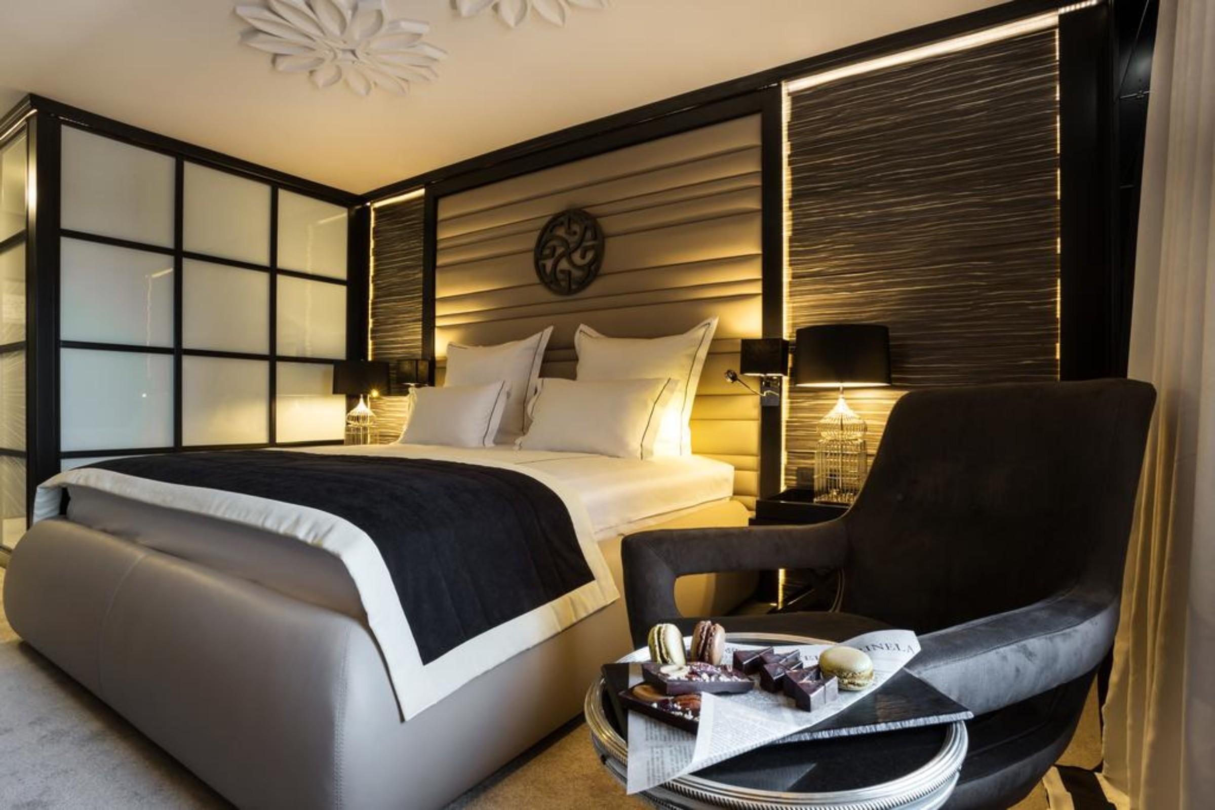 Hotel Marinela Sofia Esterno foto A room at the Mandarin Oriental, Munich