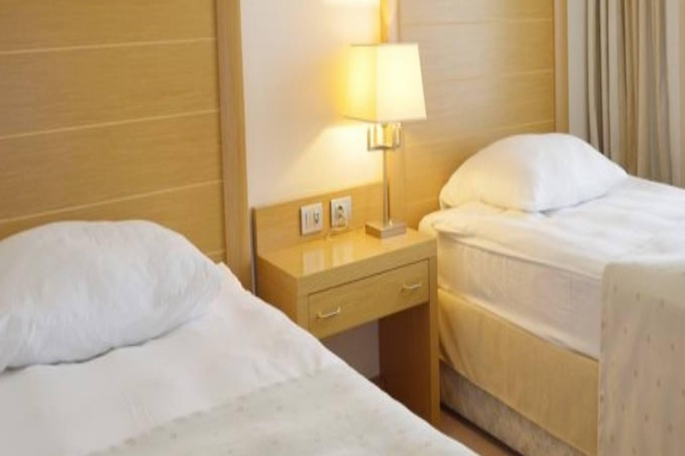 Hotel Marinela Sofia Esterno foto A typical room at the hotel