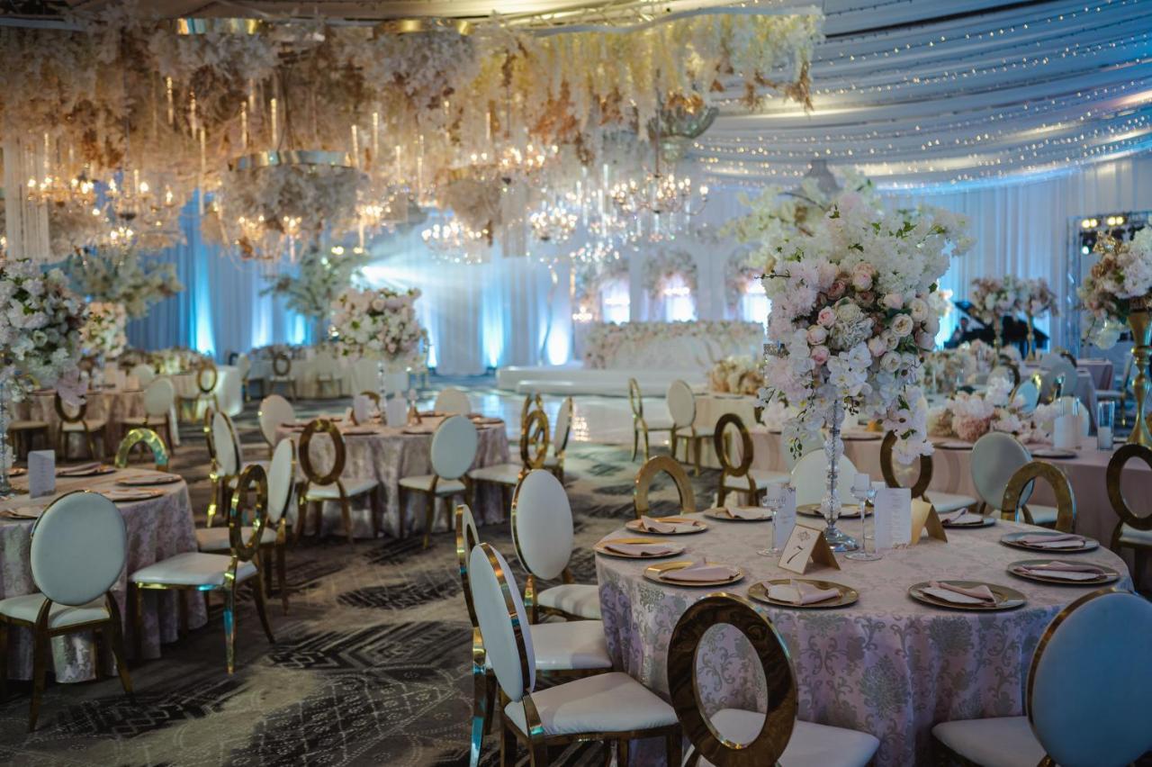 Hotel Marinela Sofia Esterno foto The ballroom at the Ritz-Carlton, Tysons