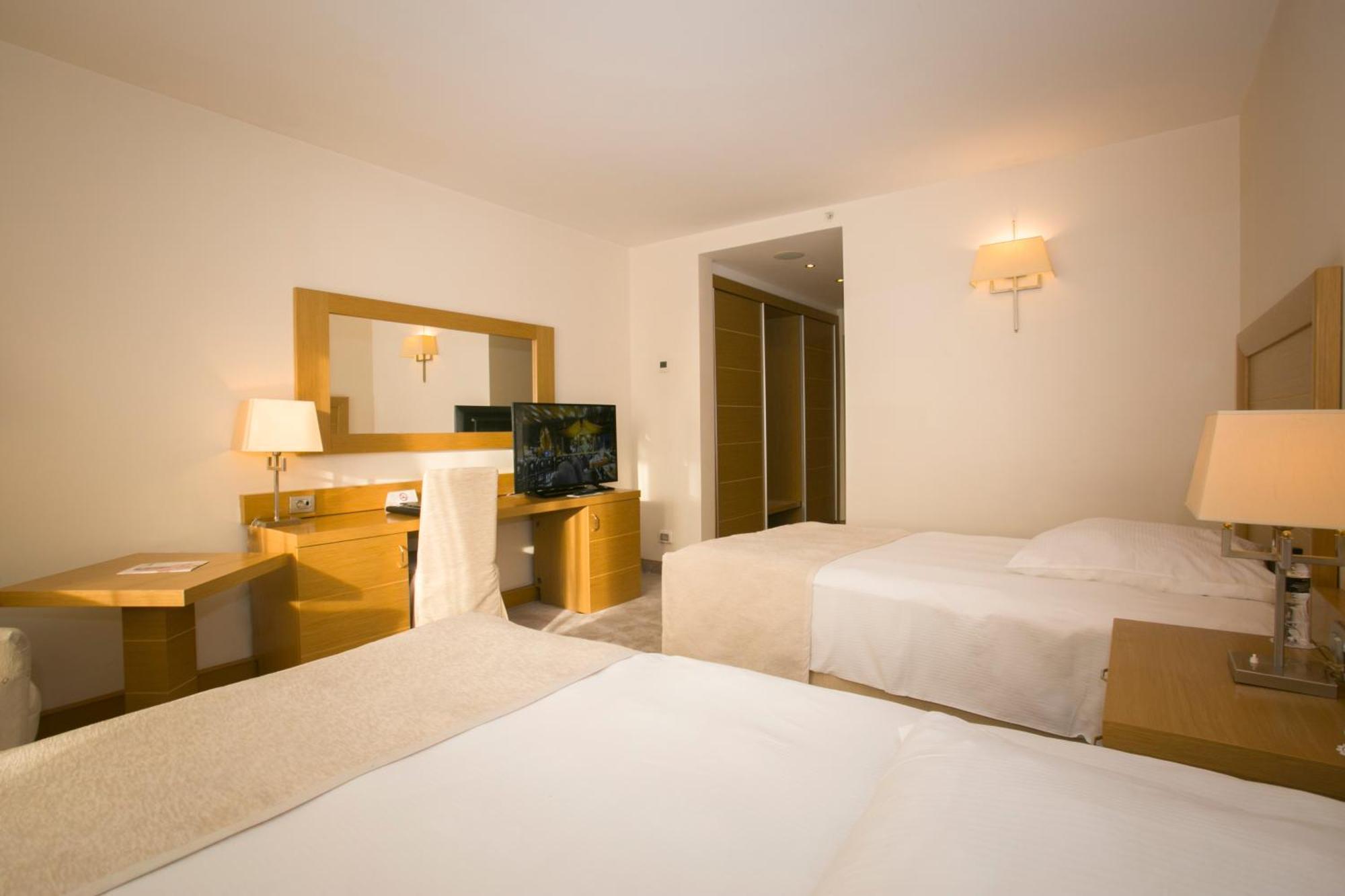 Hotel Marinela Sofia Camera foto A room at the hotel