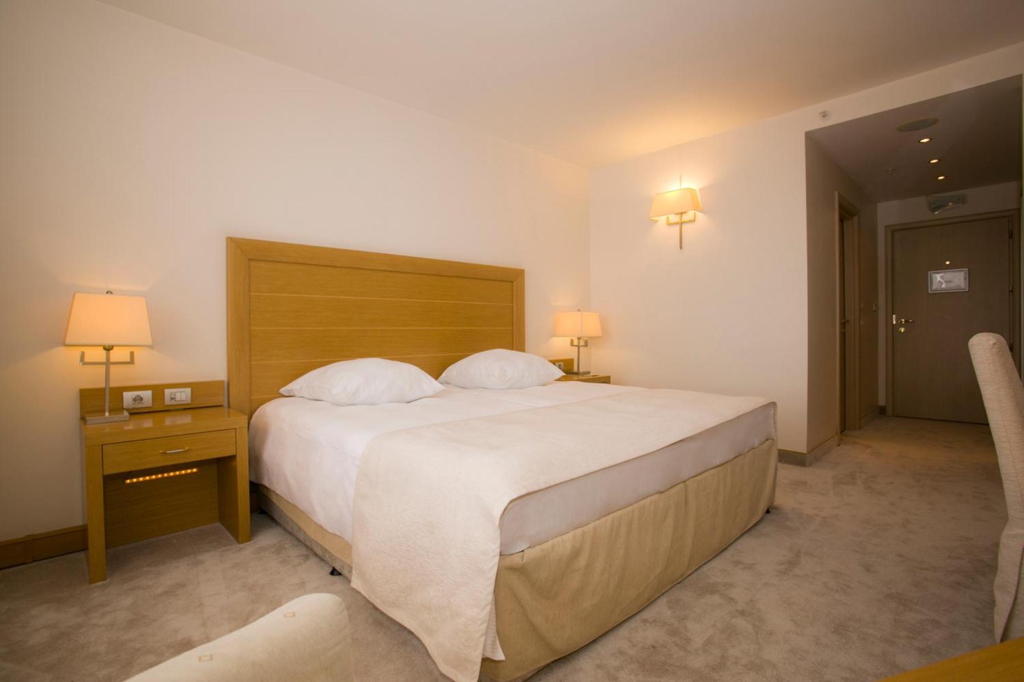 Hotel Marinela Sofia Camera foto A bedroom at the hotel